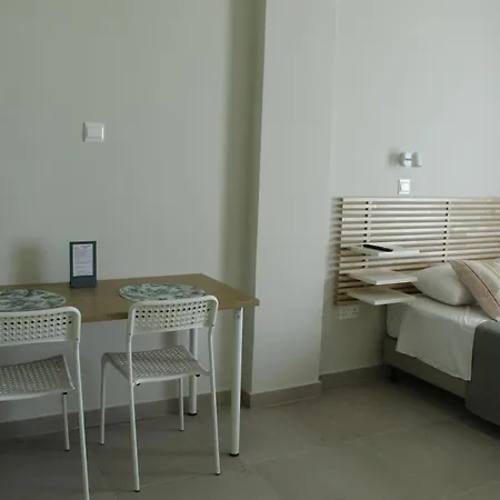Kleio Aparthotel