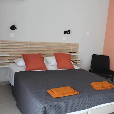 Aparthotel Kleio *