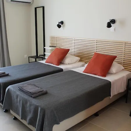 Kleio Aparthotel