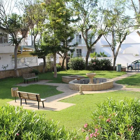 Aparthotel Kleio *