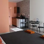 Kleio Hotel *