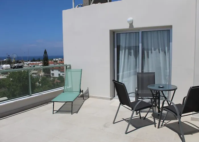 Kleio * Αγία Νάπα