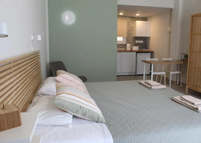 Kleio * Αγία Νάπα